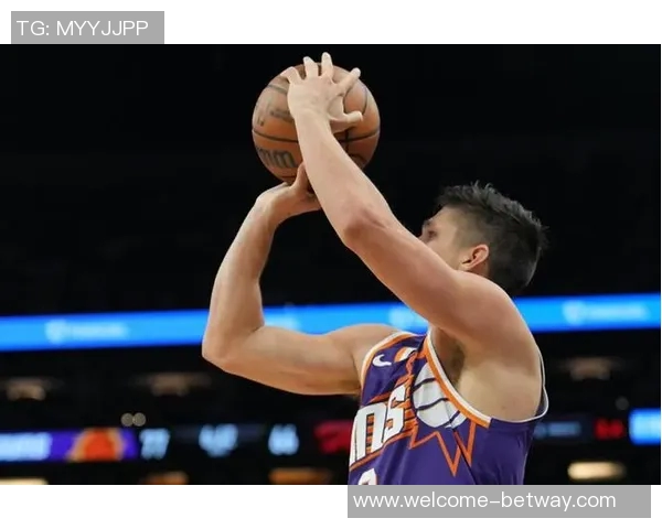 阿伦三分球狂轰10记创纪录太阳主帅赞队友支持令人感动